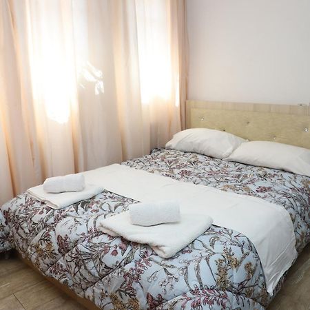 Elvi Aerd Apartment Berat Exteriér fotografie